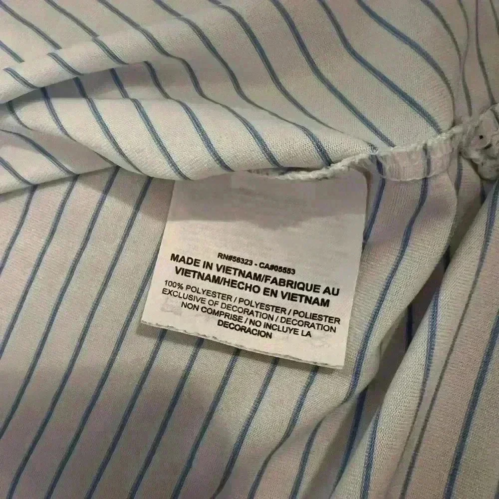 Men’s Nike Golf Shirt - Picture 6 of 6